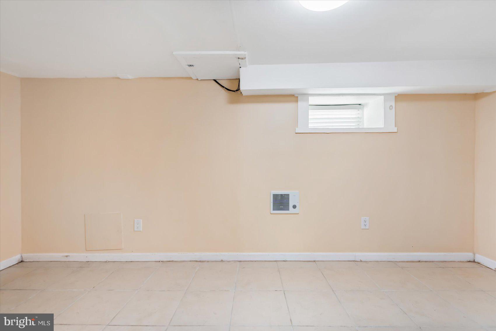 2006 Windsor Place Baltimore, MD 21207 - Photo 41 of 50 Lower Level Family Room