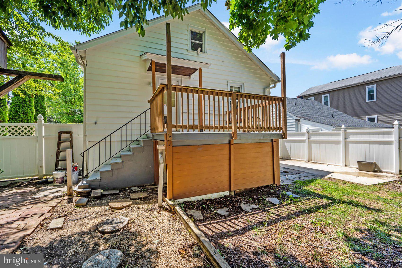2006 Windsor Place Baltimore, MD 21207 - Photo 49 of 50 Exterior Rear