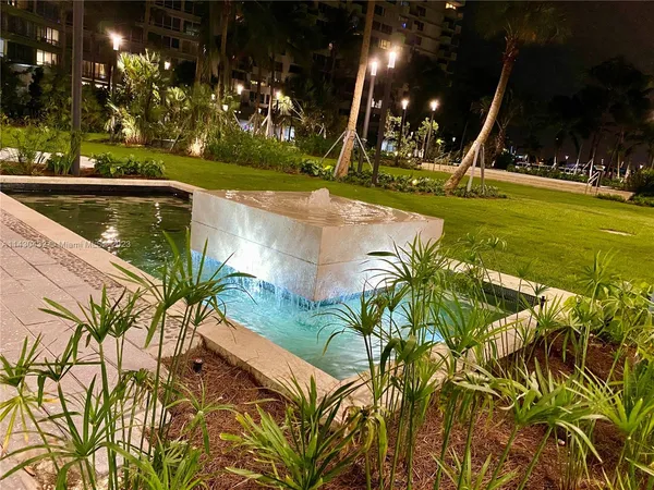 $3,500 | 1500 Bay Road, Unit 1164S, Miami Beach, FL 33139