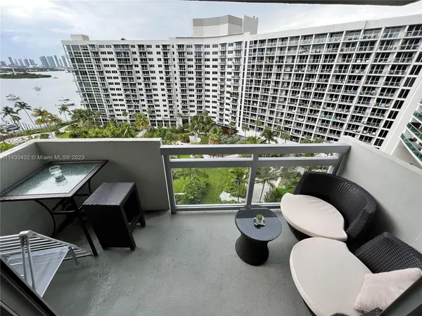$3,500 | 1500 Bay Road, Unit 1164S, Miami Beach, FL 33139