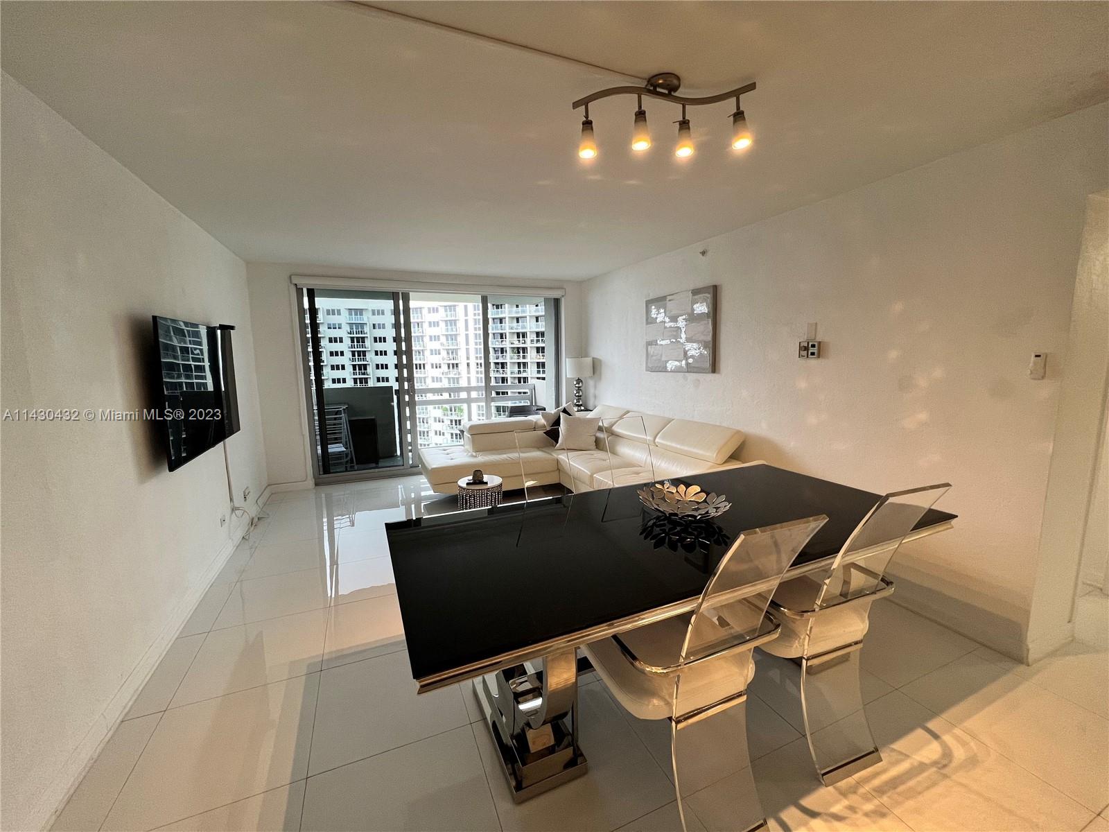 1500 Bay Road, Unit 1164S Miami Beach, FL 33139 - Photo 6 of 22