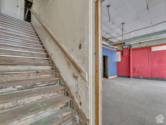 40 South Freedom Boulevard Provo, UT 84601 - Photo 36 of 111 View of staircase
