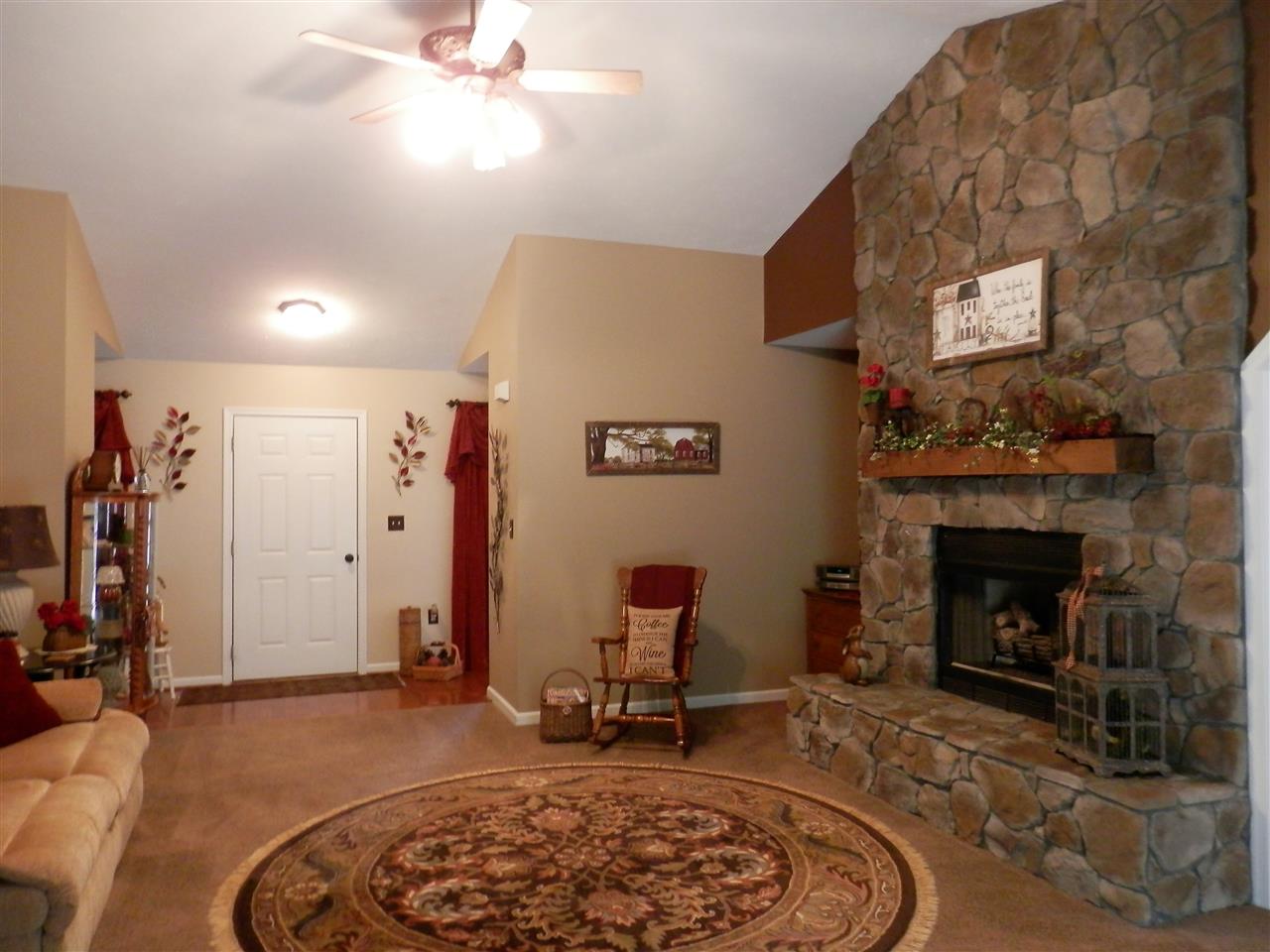 101 Rutherford Lane Stuarts Draft, VA 24477 - Photo 4 of 36 Gallery Image 4