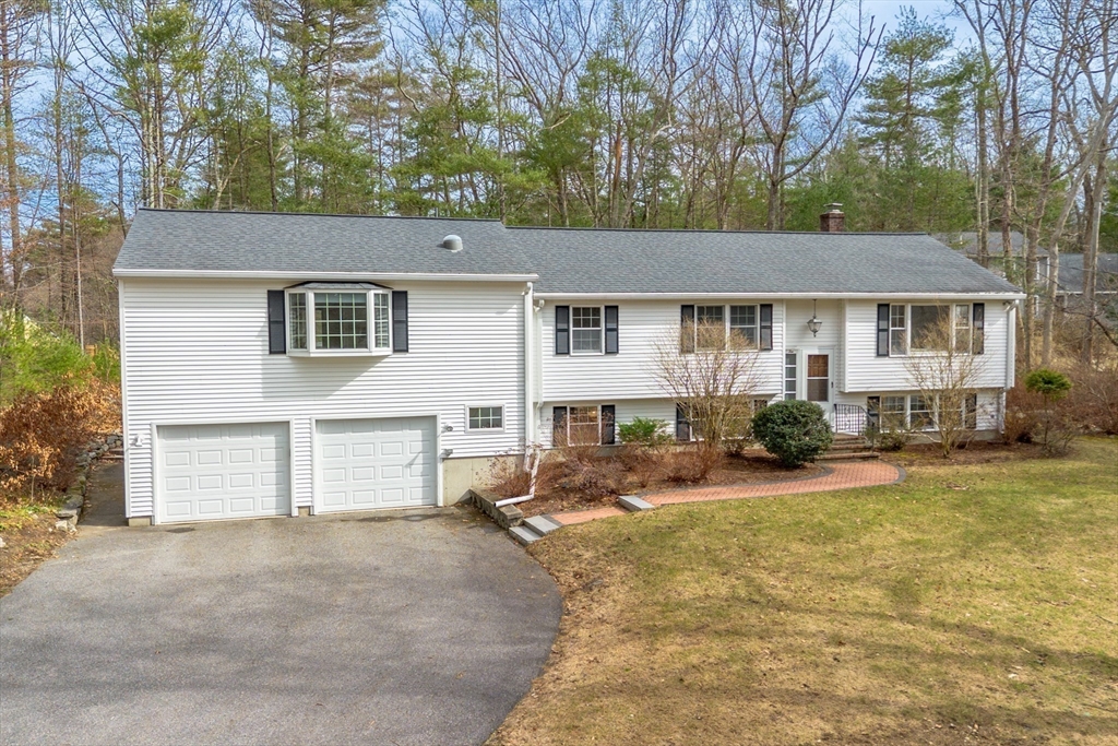 10 Lincoln Drive Acton, MA 01720 - Photo 27 of 32 a house view with a outdoor space