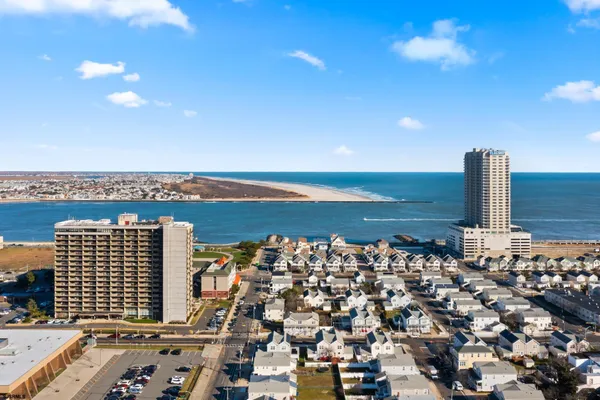 $399,000 | 137 North Massachusetts Avenue, Atlantic City, NJ 08401