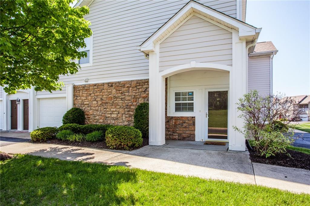 1431 Shadow Ridge Road, Unit F Indianapolis, IN 46280 - Photo 1 of 20 Gallery Image 1
