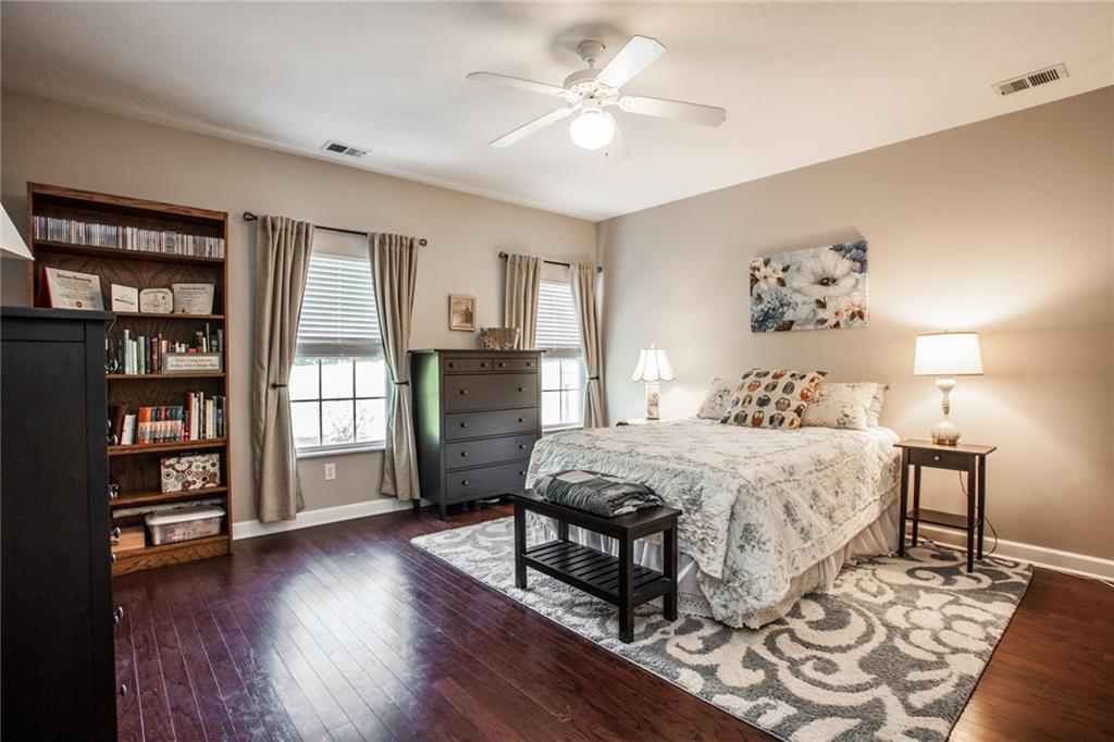 1431 Shadow Ridge Road, Unit F Indianapolis, IN 46280 - Photo 15 of 20 Gallery Image 15