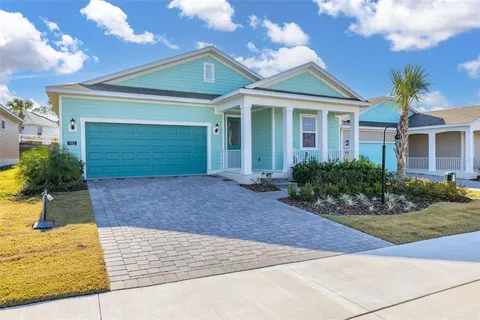 $334,990 | 985 Fiesta Key Circle, Lady Lake, FL 32159