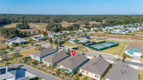 $334,990 | 985 Fiesta Key Circle, Lady Lake, FL 32159