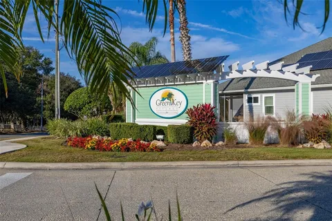 $334,990 | 985 Fiesta Key Circle, Lady Lake, FL 32159