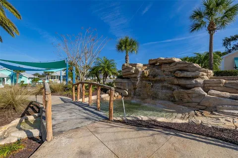 $334,990 | 985 Fiesta Key Circle, Lady Lake, FL 32159