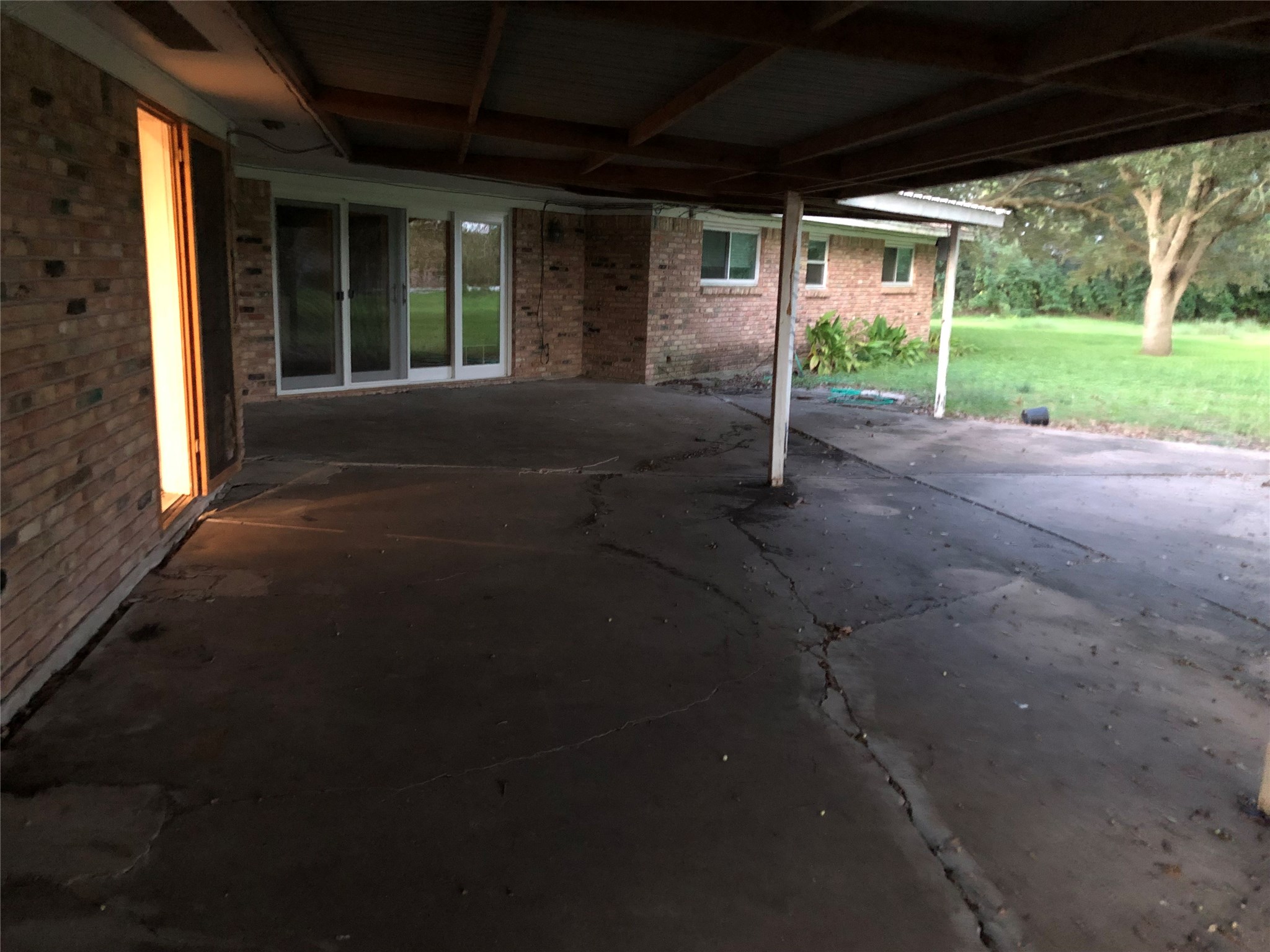 7006 Bailey Road Pearland, TX 77584 - Photo 6 of 23 Back patio
