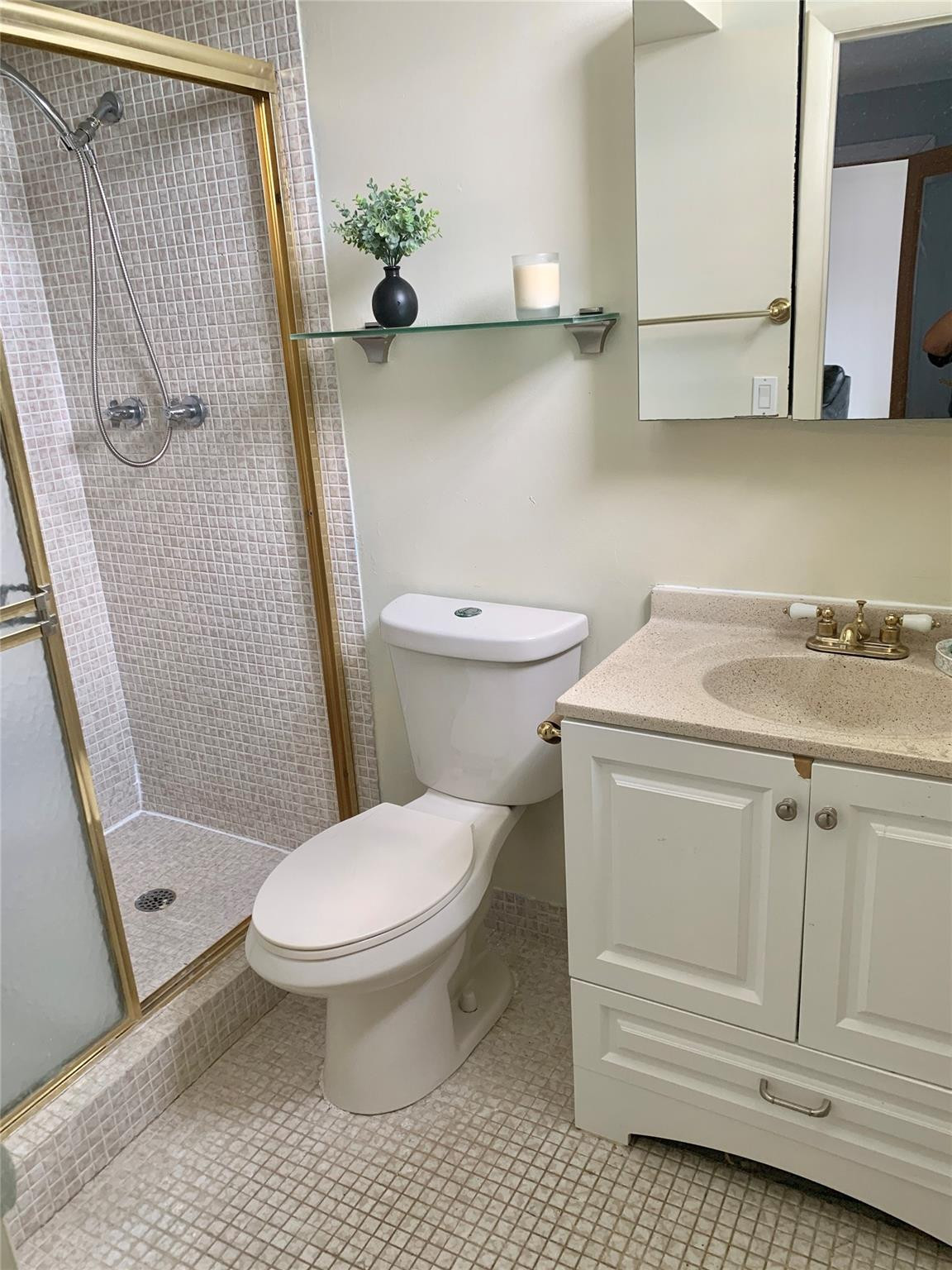 5700 Northwest 2nd Avenue, Unit 508 Boca Raton, FL 33487 - Photo 13 of 23 2nd Bathroom w/Shower