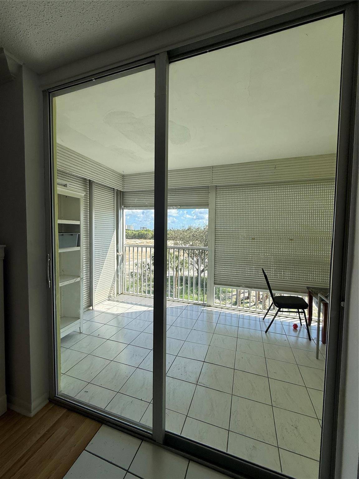 5700 Northwest 2nd Avenue, Unit 508 Boca Raton, FL 33487 - Photo 7 of 23 Large screened balcony