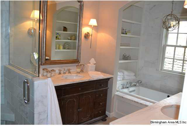 3404 Brookwood Road Birmingham, AL 35223 - Photo 10 of 24 Gallery Image 10