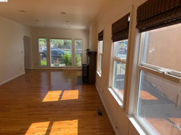 $3,850 | 3281 Madera Avenue, Oakland, CA 94619