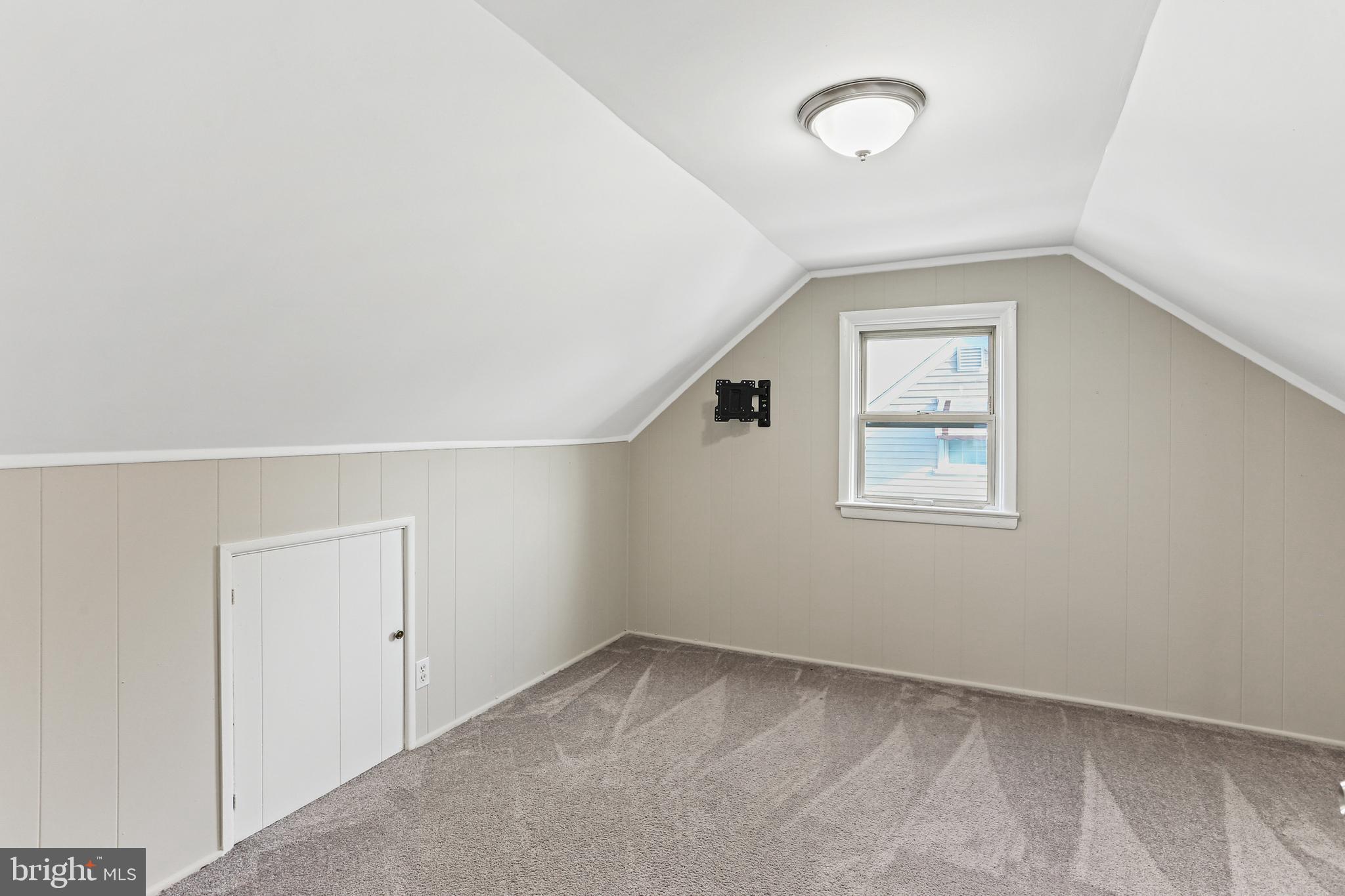 1710 Brookview Road Dundalk, MD 21222 - Photo 26 of 34 Bedroom 4 on upper level