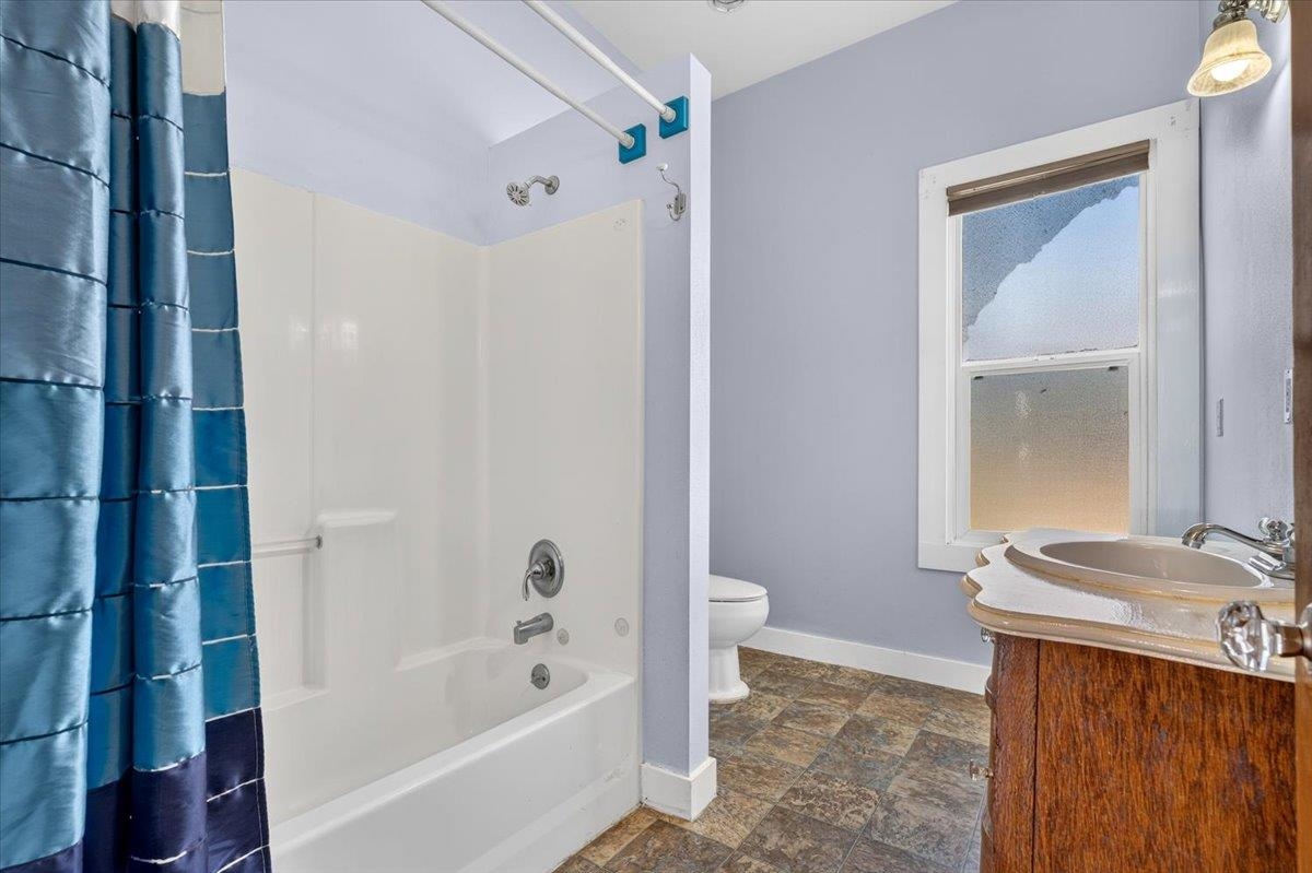27817 North North Road Deer Park, WA 99006 - Photo 23 of 50