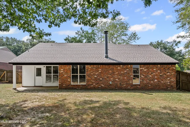 $224,900 | 111 Floyd Circle, Senatobia, MS 38668