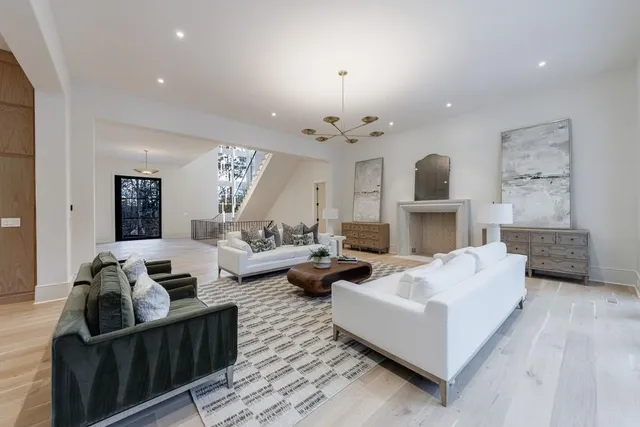 $6,450,000 | 2983 Habersham Court Northwest, Atlanta, GA 30305