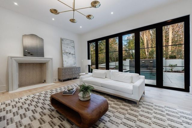 $6,450,000 | 2983 Habersham Court Northwest, Atlanta, GA 30305