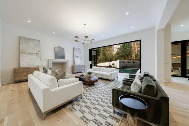 $6,450,000 | 2983 Habersham Court Northwest, Atlanta, GA 30305