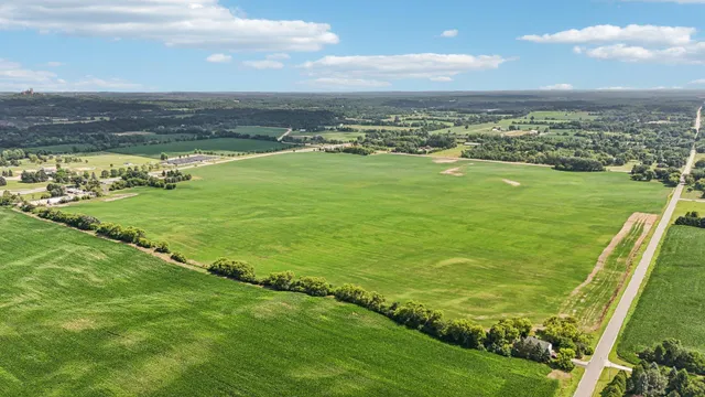 $2,490,000 | Lt0 Lt0 County Road, Hartford, WI 53027