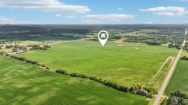 $2,490,000 | Lt0 Lt0 County Road, Hartford, WI 53027