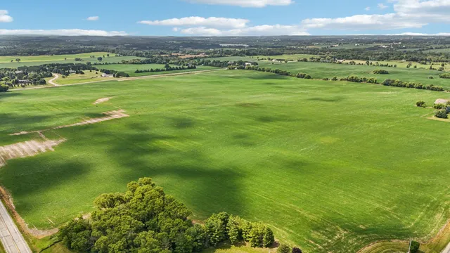 $2,490,000 | Lt0 Lt0 County Road, Hartford, WI 53027