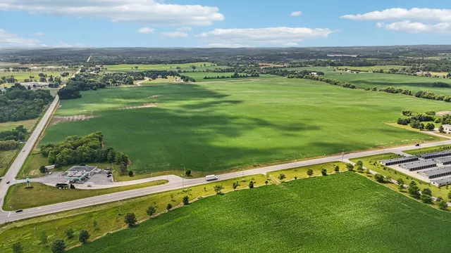 $2,490,000 | Lt0 Lt0 County Road, Hartford, WI 53027