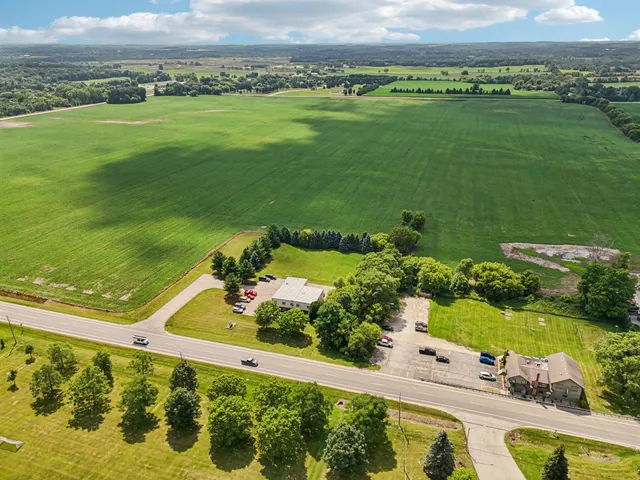 $2,490,000 | Lt0 Lt0 County Road, Hartford, WI 53027