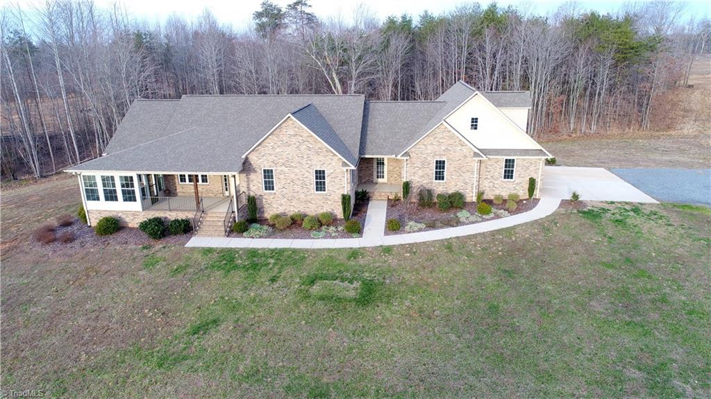 516 County Line Road Reidsville, NC 27320 - Photo 1 of 30 Gallery Image 1