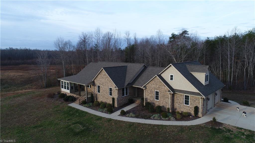 516 County Line Road Reidsville, NC 27320 - Photo 17 of 30 Gallery Image 17