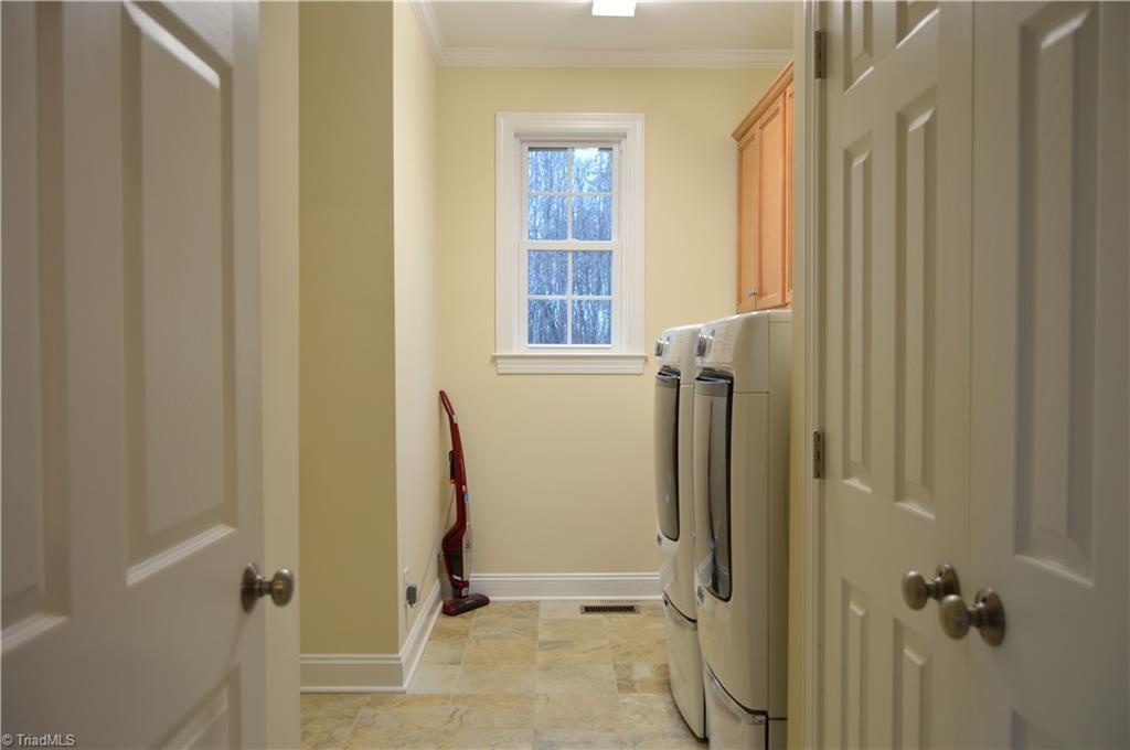 516 County Line Road Reidsville, NC 27320 - Photo 10 of 30 Gallery Image 10