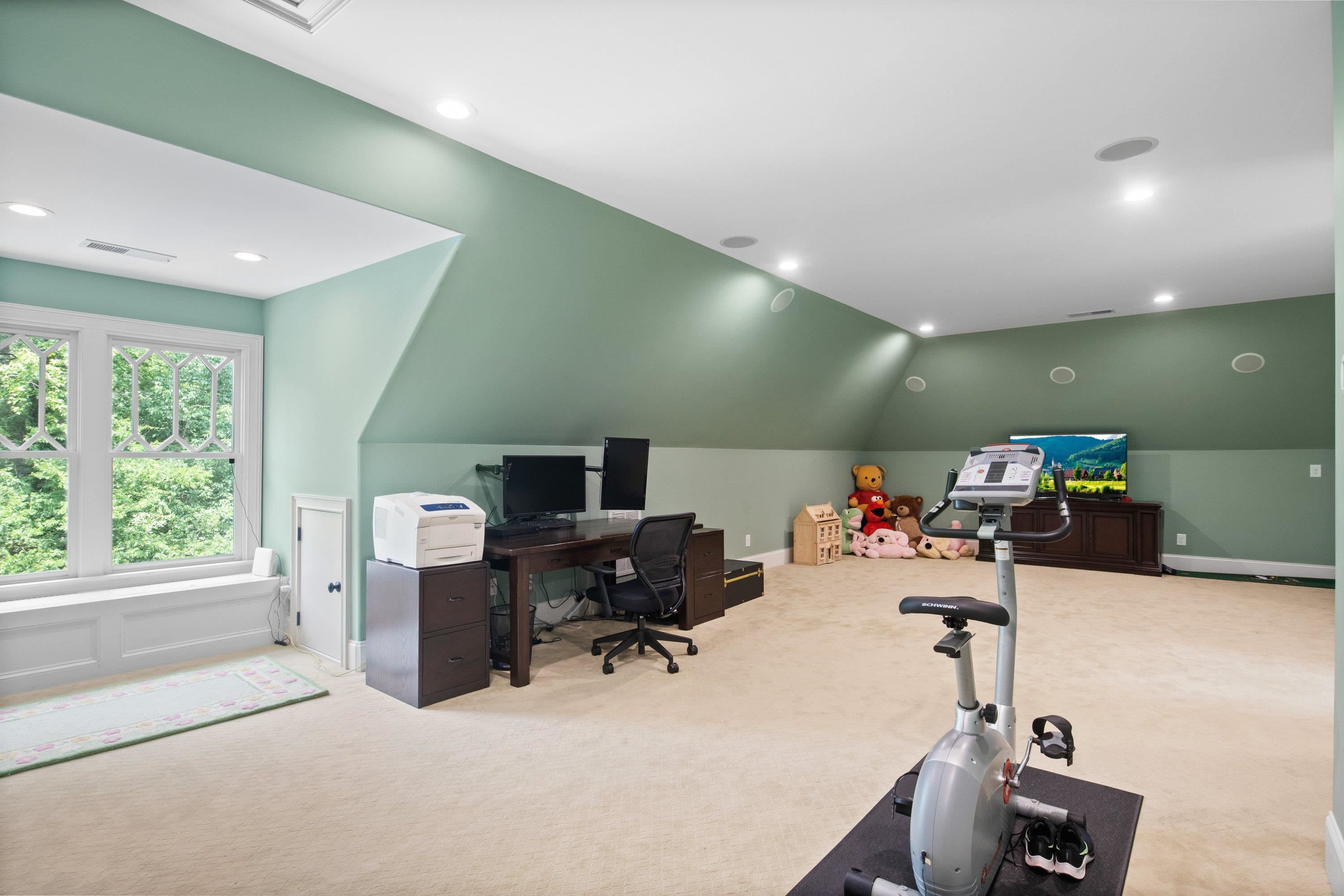 2138 Pine Drive Raleigh, NC 27608 - Photo 36 of 38 Photo 36