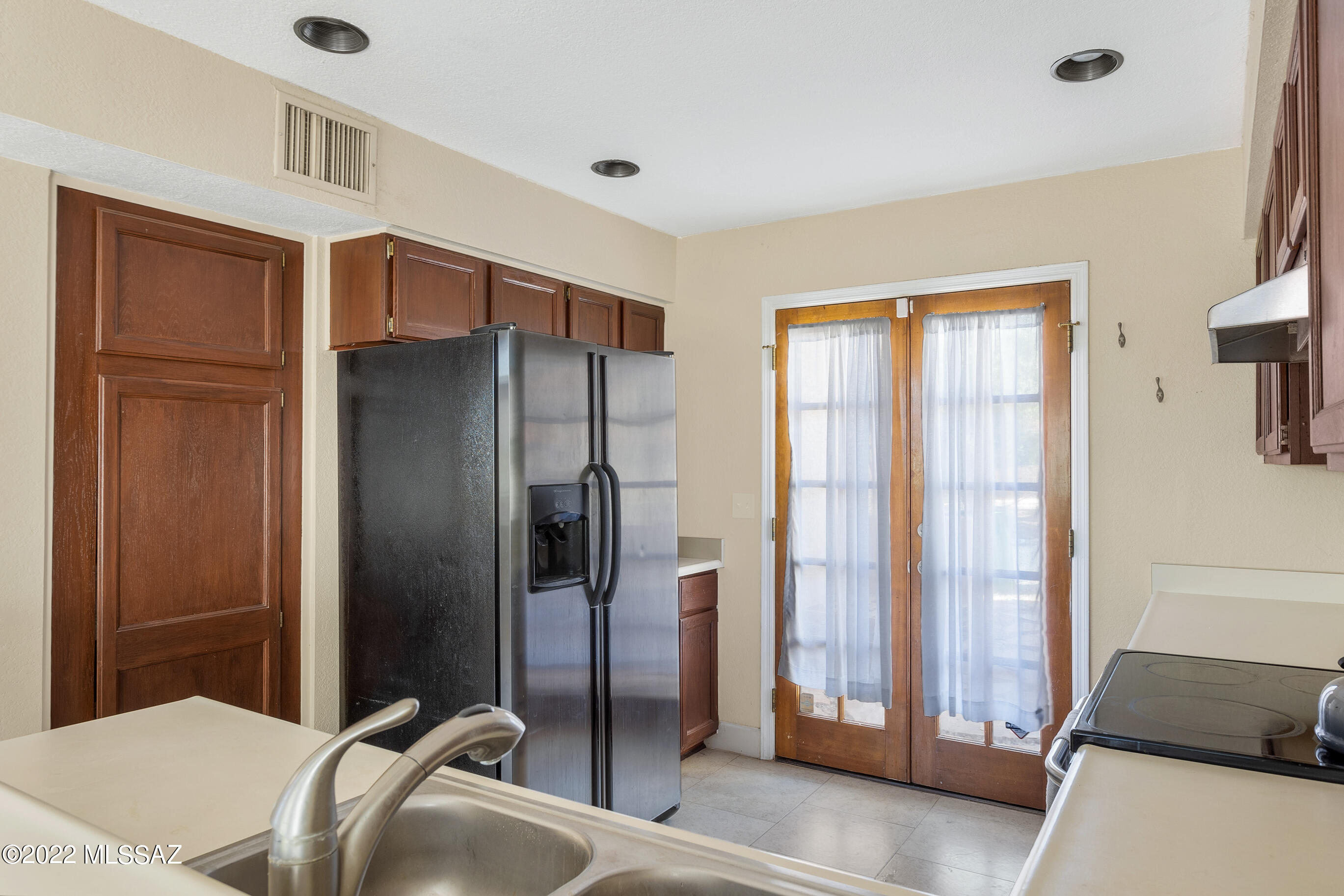 4653 West Lessing Lane Tucson, AZ 85742 - Photo 28 of 30
