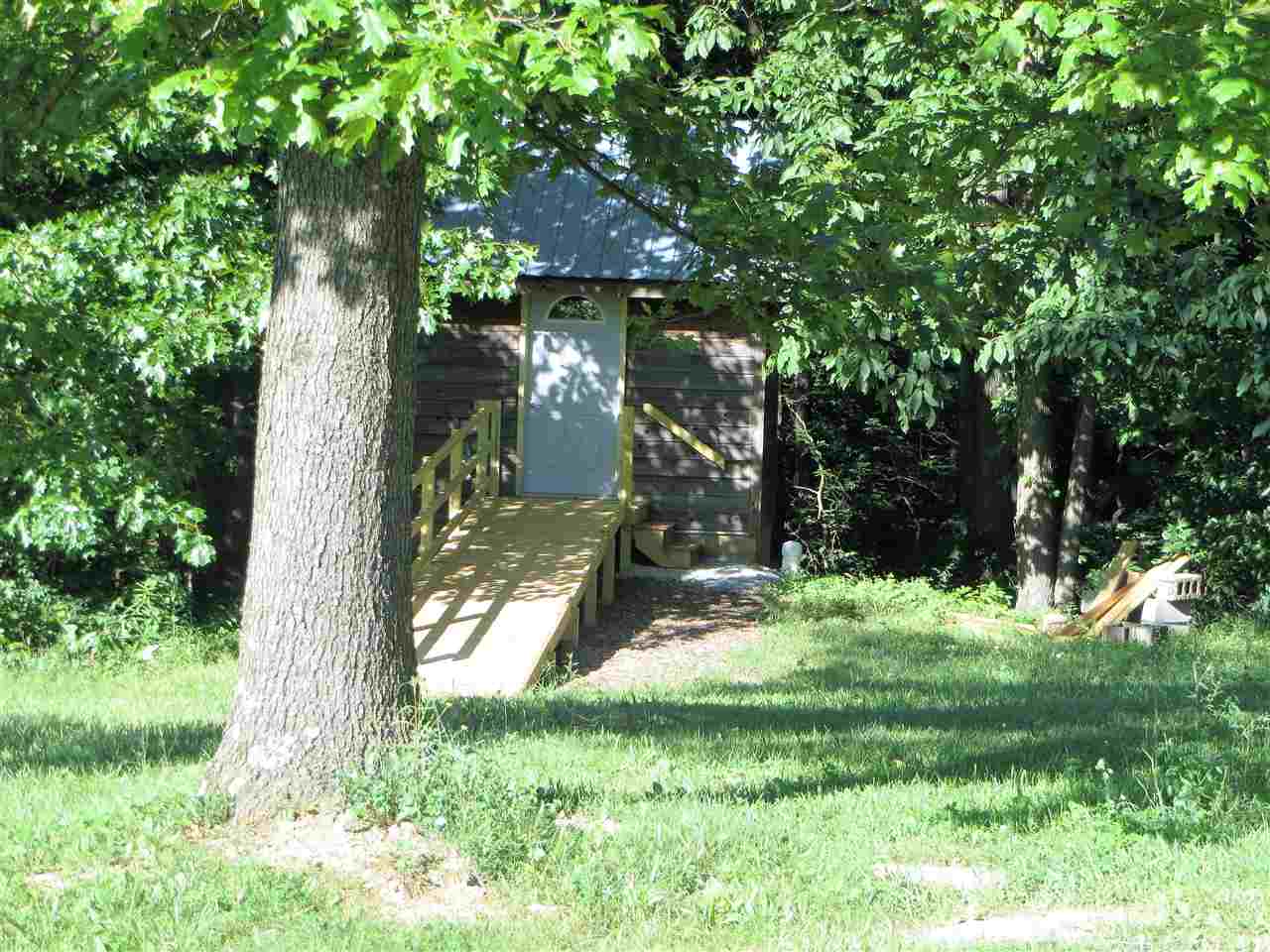 8763 South Rockport Road Bloomington, IN 47403 - Photo 12 of 20 Gallery Image 12