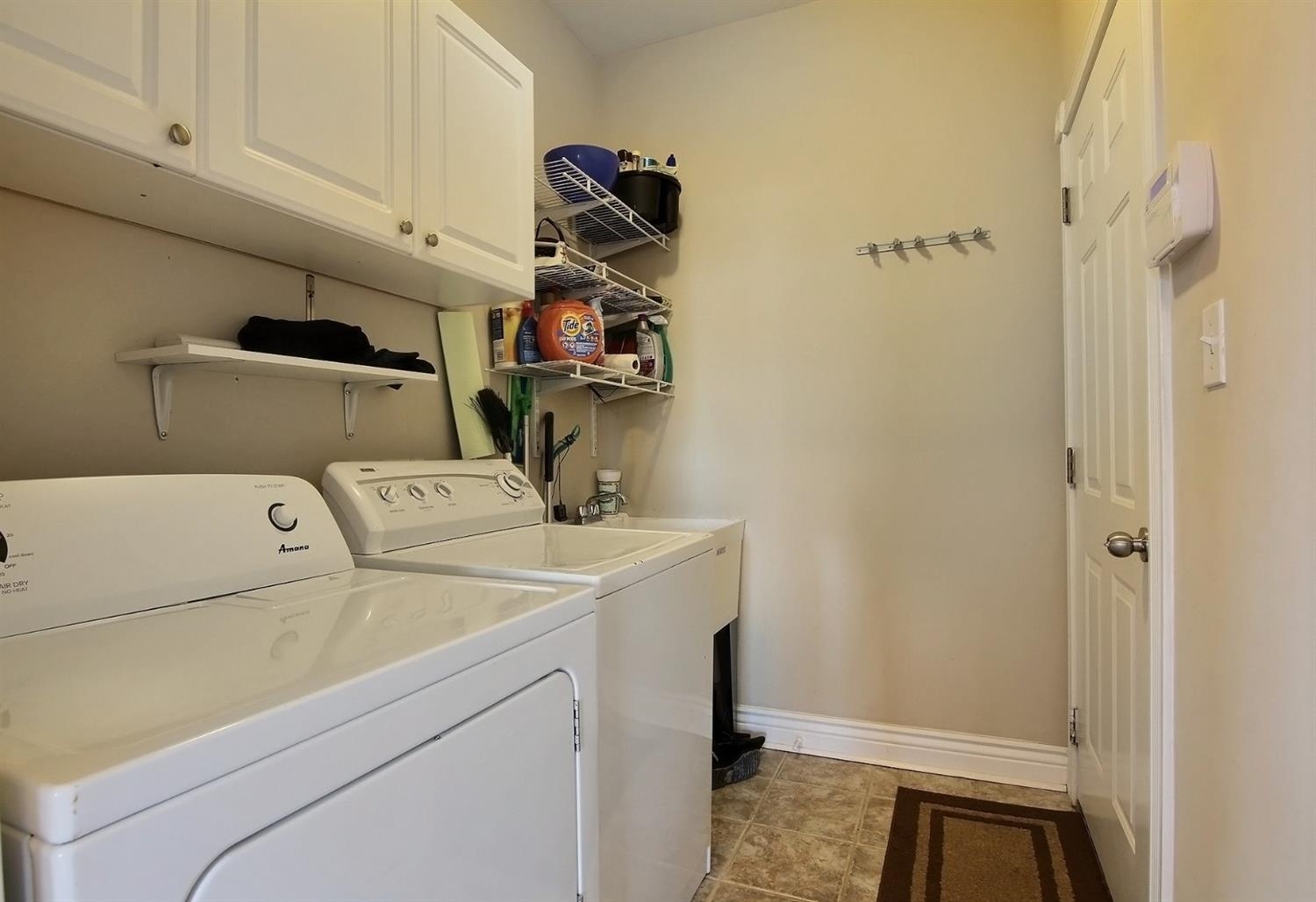 10511 Pike Street Crown Point, IN 46307 - Photo 22 of 26 a utility room with dryer and washer