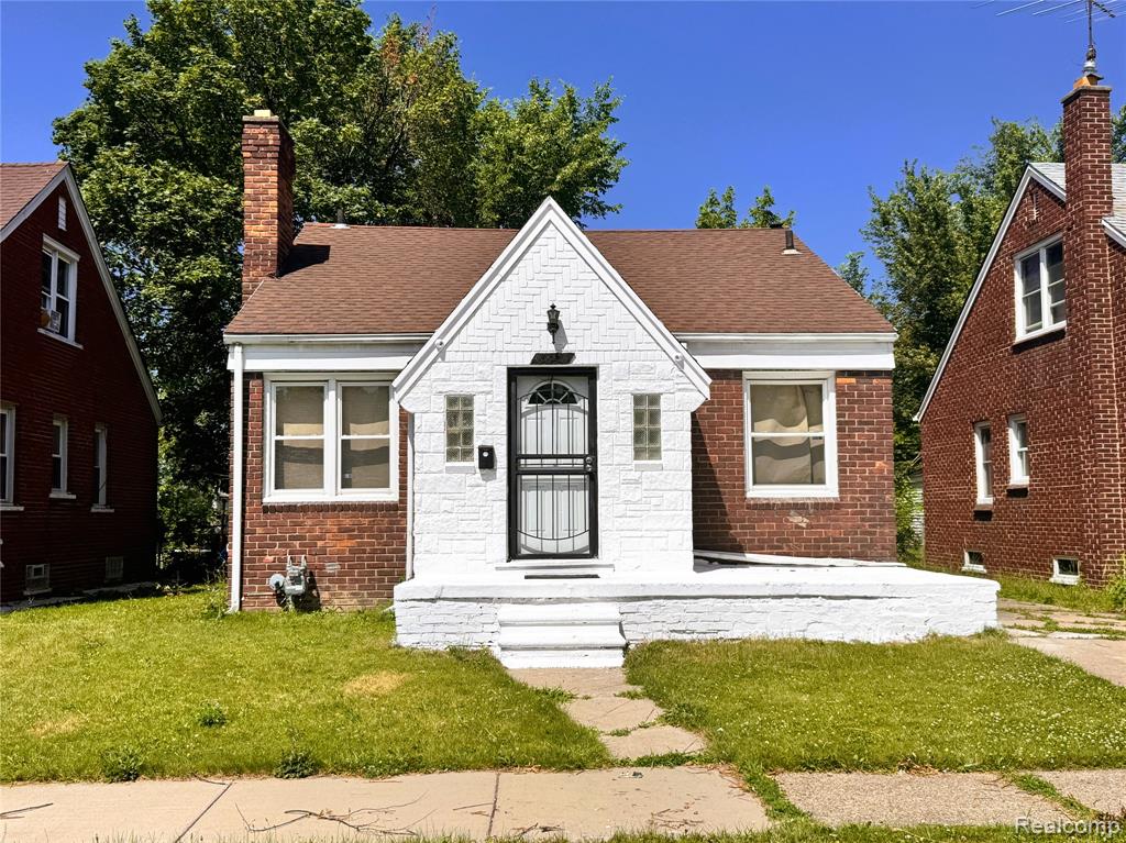 8835 Whitcomb Detroit, MI 48228 - Photo 1 of 22 Gallery Image 1