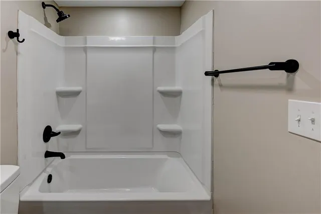 $289,900 | 108 North McCart Street, Richmond, MO 64085