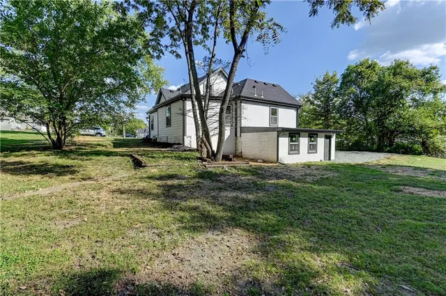 $289,900 | 108 North McCart Street, Richmond, MO 64085