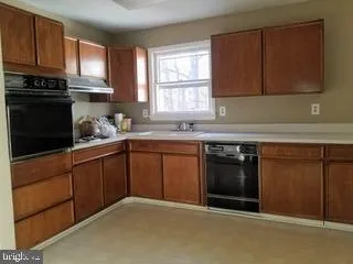 $450,000 | 12404 Wallace Lane, Upper Marlboro, MD 20772