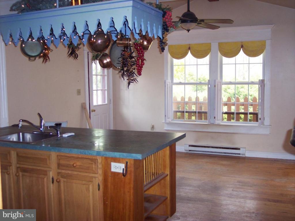 161 Timber Ridge Road Morgantown, PA 19543 - Photo 6 of 10 Gallery Image 6