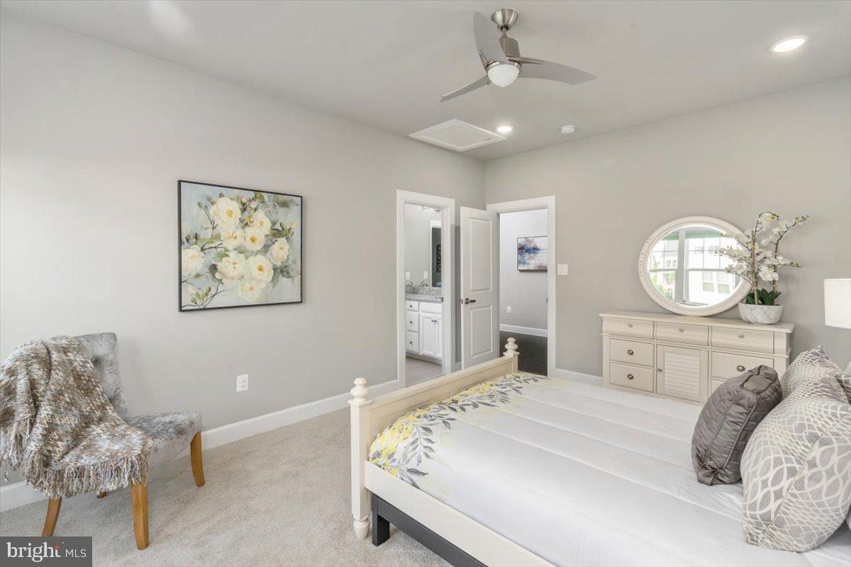 55 Ruthies Way Chalfont, PA 18914 - Photo 38 of 52 Secondary bedrooms with ample space