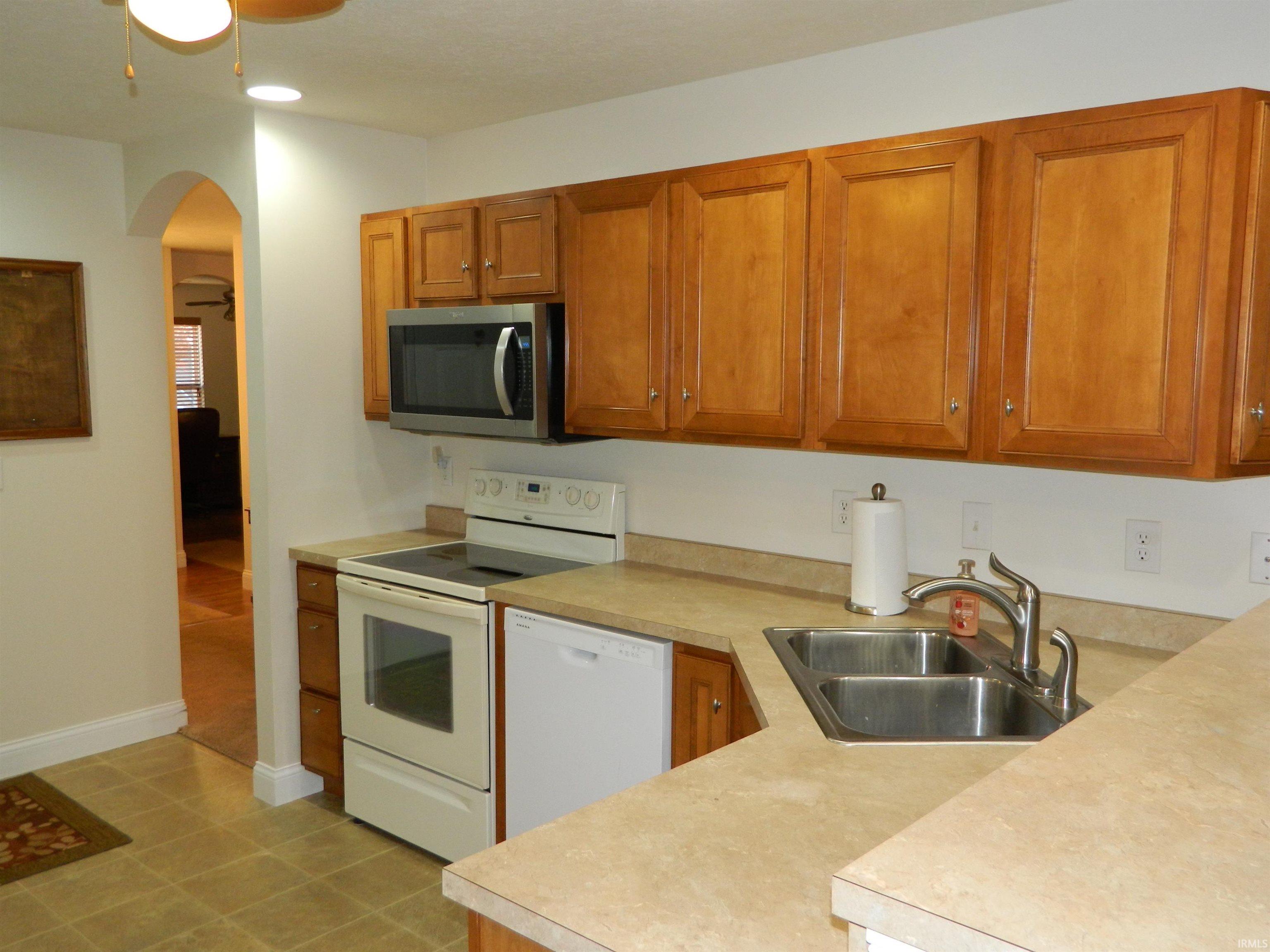 1511 South Arbor Ridge Court Bloomington, IN 47403 - Photo 9 of 22