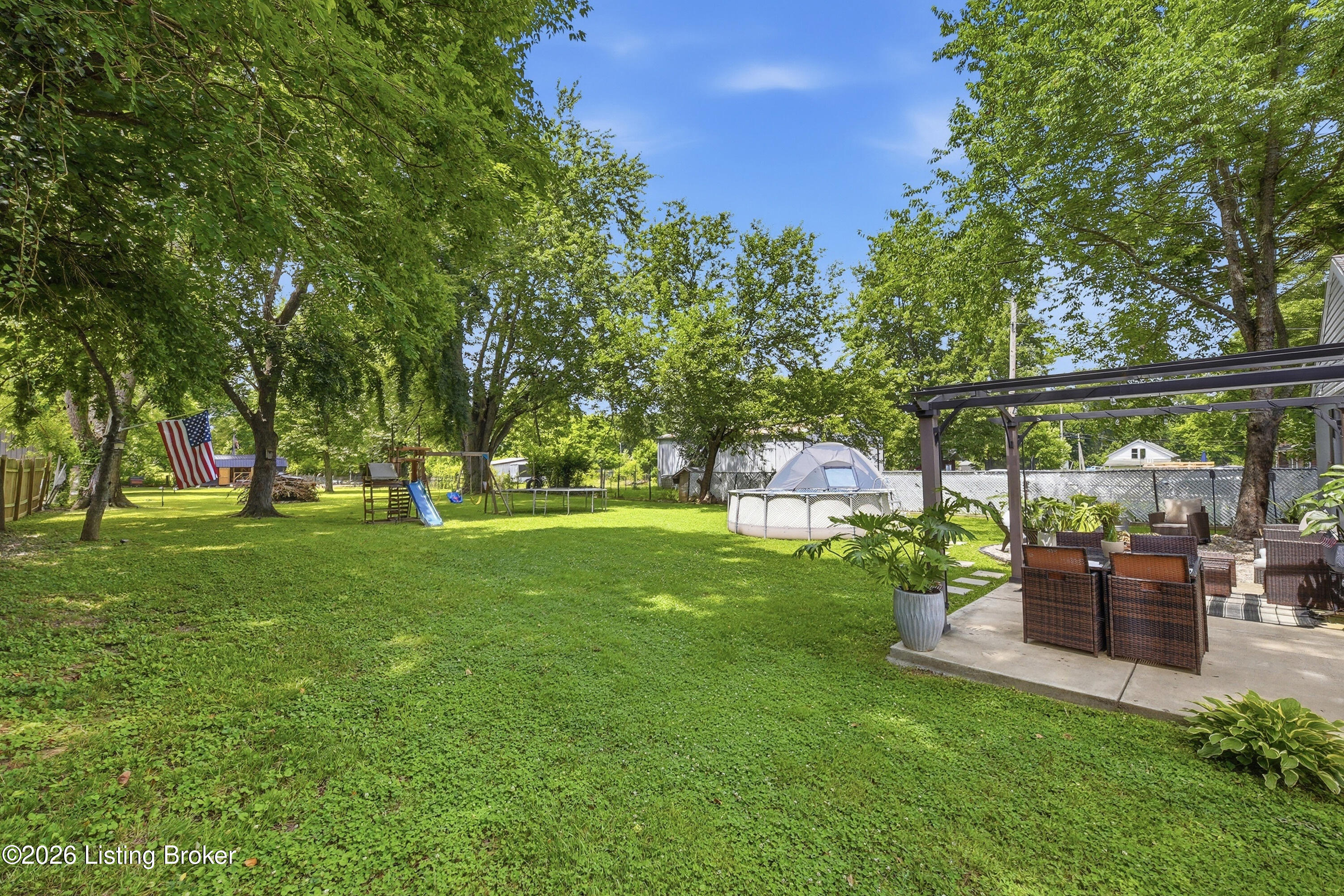 9712 Keys Ferry Road Fairdale, KY 40118 - Photo 33 of 48 33_9712keysferry_louisvillerealestatemed