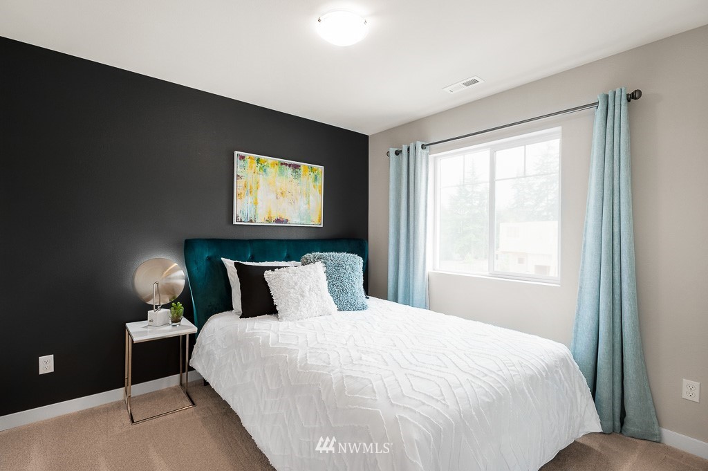 231 169th Place Southwest Bothell, WA 98012 - Photo 27 of 32