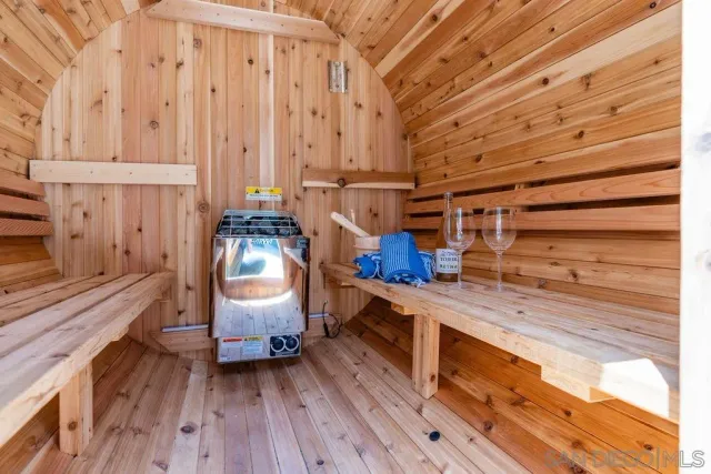 $19,000 | 7904 Calle De La Plata, La Jolla, CA 92037