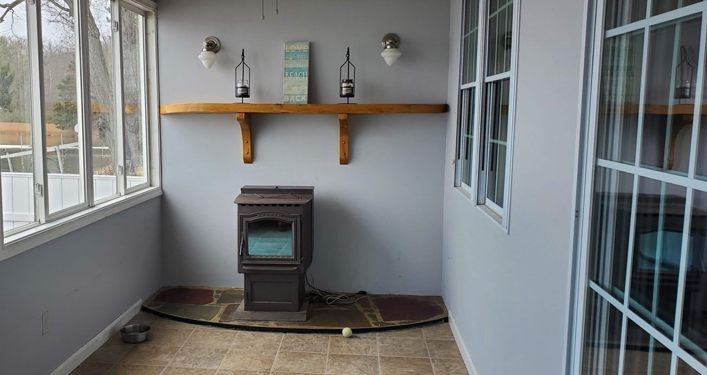 14 Pebble Beach Road Webster, MA 01570 - Photo 28 of 35