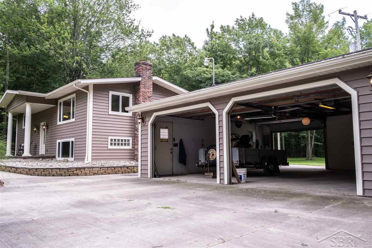 8552 Rathbun Road Birch Run, MI 48415 - Photo 5 of 37